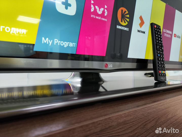 LED Телевизор LG SMART 47