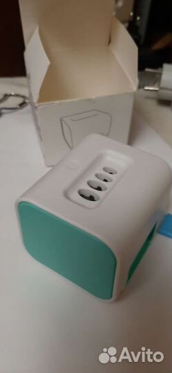 Чистит семечки автоматическая машинка