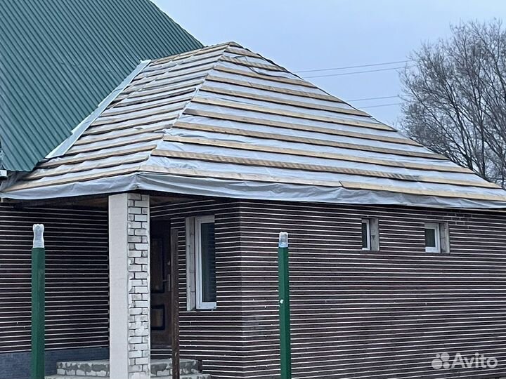 Бригада строителей