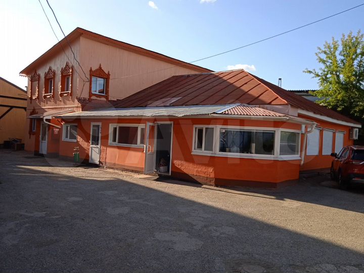 Здание, 1040 м²