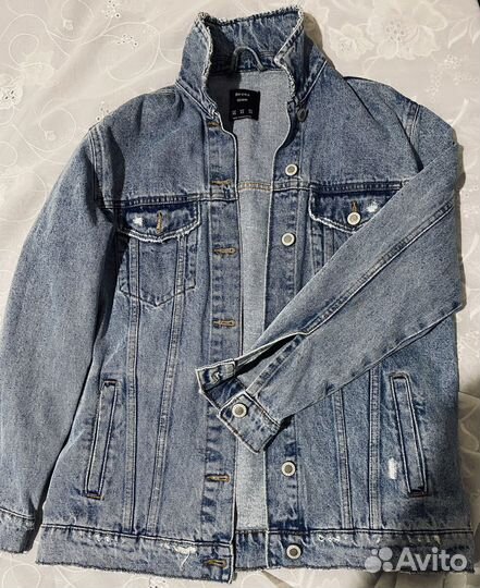 Джинсовая куртка Bershka