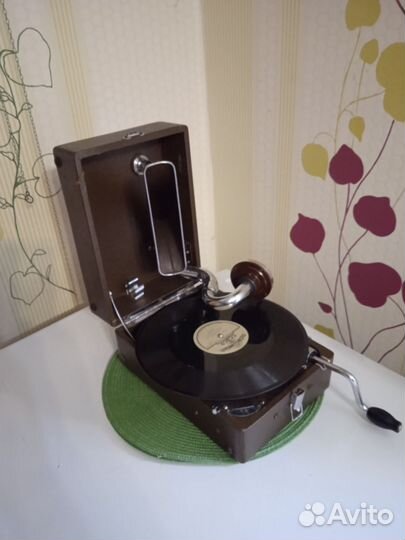 Мини патефон