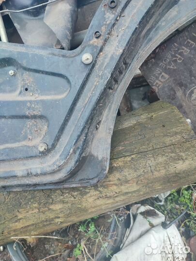 Дверь задняя правая на ваз 2114