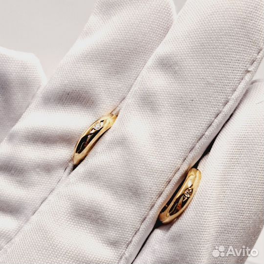 Золотые серьги с бриллиантами