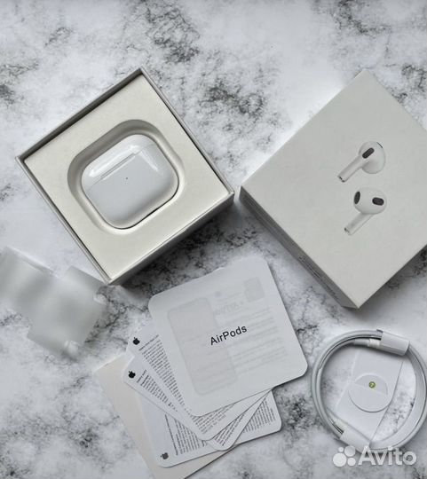 Беспроводные наушники Apple AirPods 3