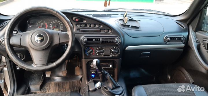 Chevrolet Niva, 2013