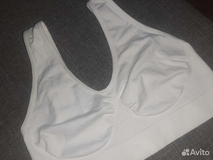 Топ S размер новый