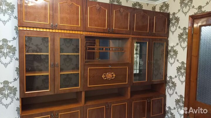 Стенка в гостиную бу