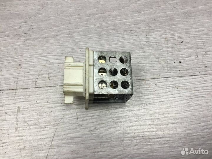 Сопротивление отопителя Peugeot 206 1.4 2005