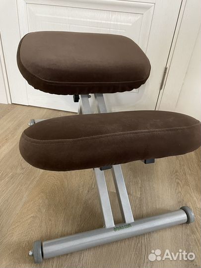 Стул ортопедический