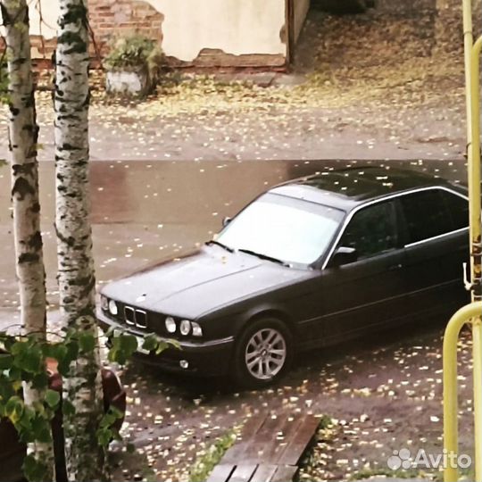 BMW 5 серия 2.5 МТ, 1991, 300 000 км