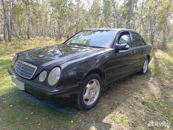 Mercedes-Benz E-класс 2.2 МТ, 2001, 250 000 км