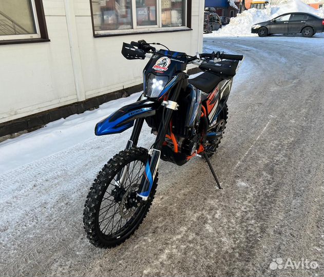 Продам эндуро мотоцикл BSE T5