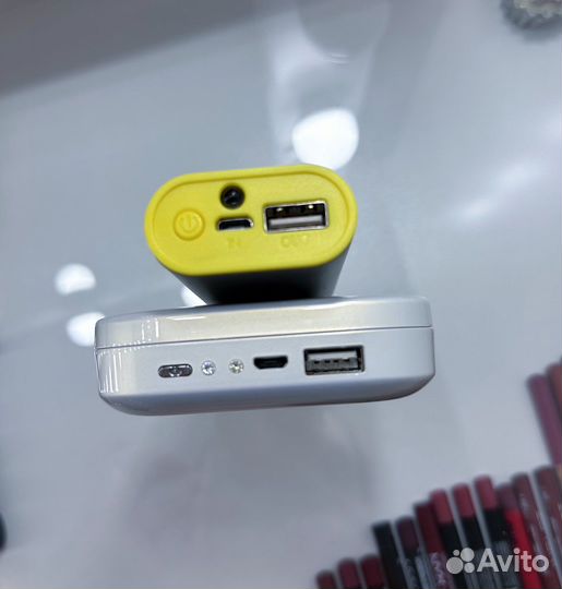 Power Bank зарядка портативная 10400 и 5200