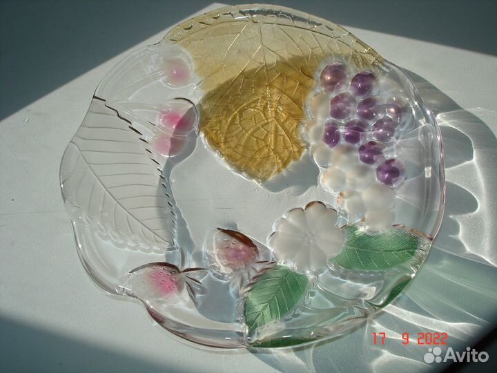 Блюдца цветное стекло