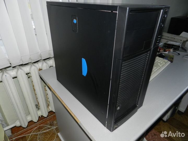 Компьютер. Сервер