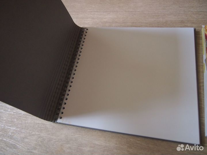 Аксессуары для скрапбукинга разные