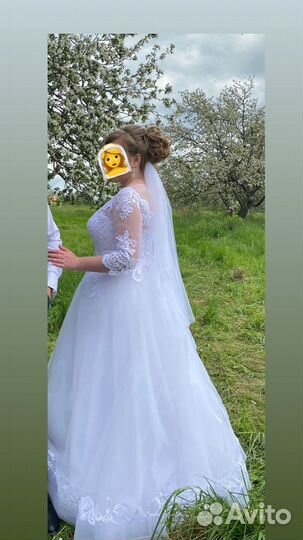 Свадебное платье