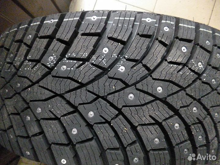 Triangle IcelynX TI501 225/55 R17 101T