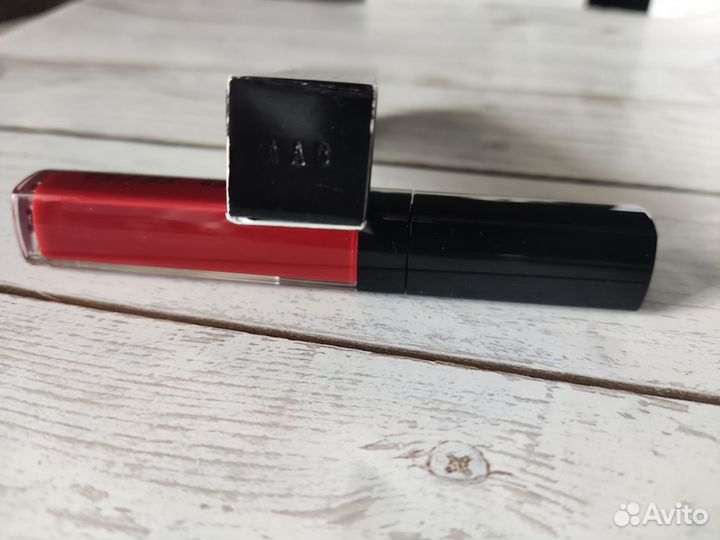 Блеск для губ Bobbi Brown Rock & Red