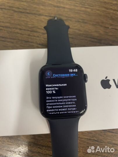 Apple Watch Series SE Gen 1 44 мм