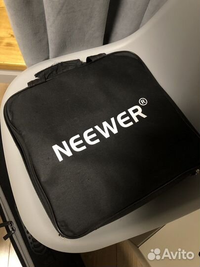 Neewer 660