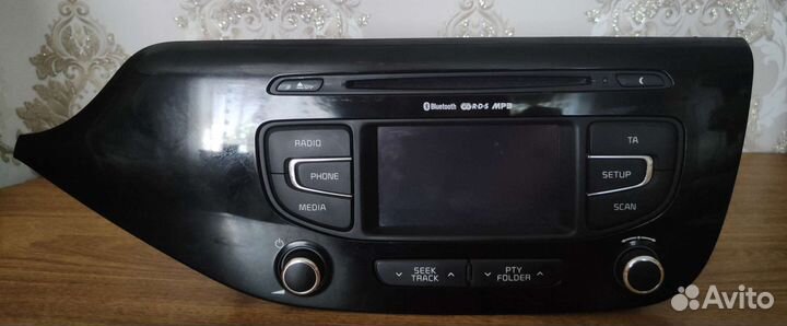 Штатное головное устройство Kia Ceed JD