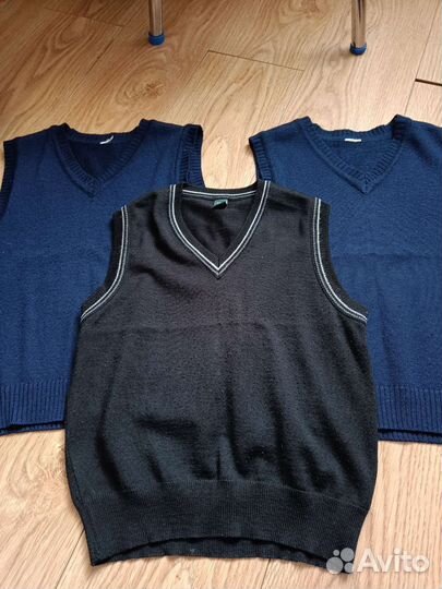 Жилетка для мальчика от 8 лет