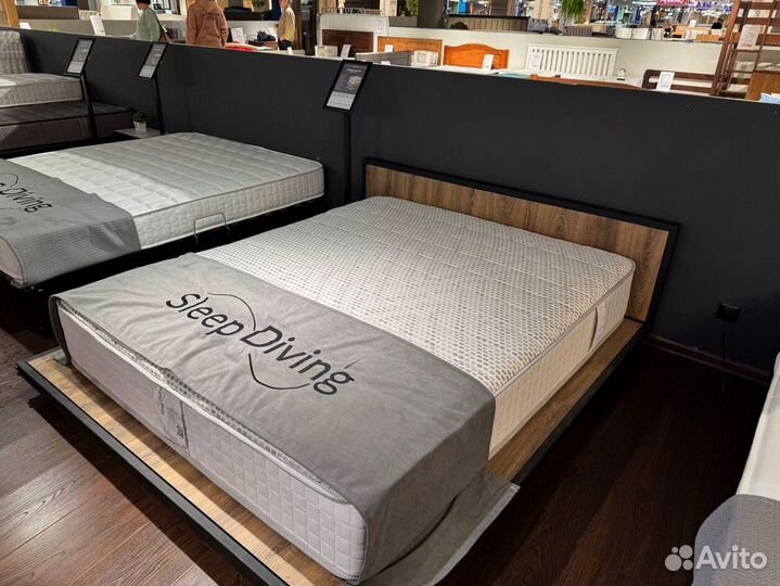 Матрас новый 140х200