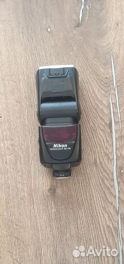 Фотовспышка Nikon speedlight SB-700