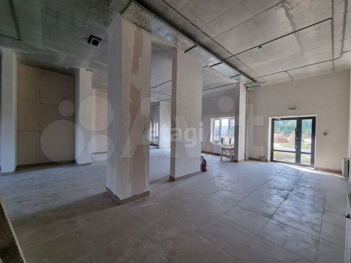 Сдам торговое помещение, 125.21 м²