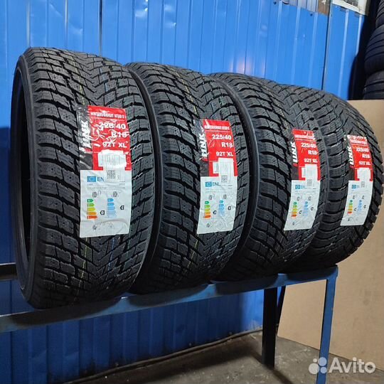 iLink Wintervorhut Stud II 225/40 R18