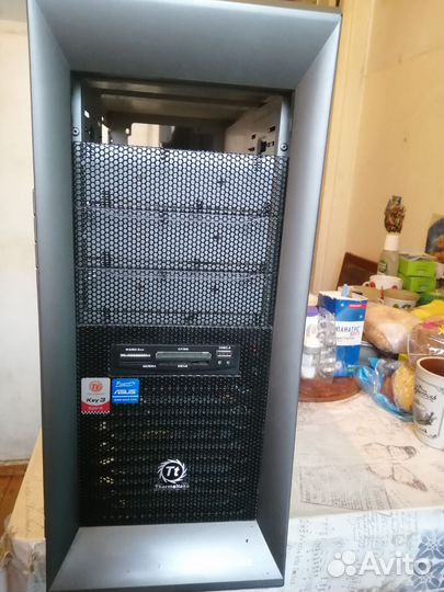 Корпус с RGB подсветкой Thermaltake Strike MX