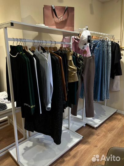 Аренда рейл-места в магазине Дарле