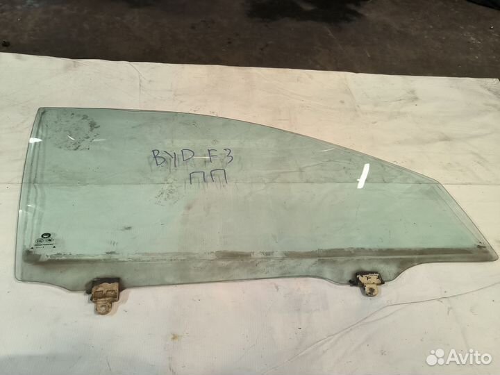 Переднее правое стекло BYD F3