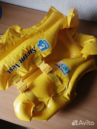 Жилет для плавания детский