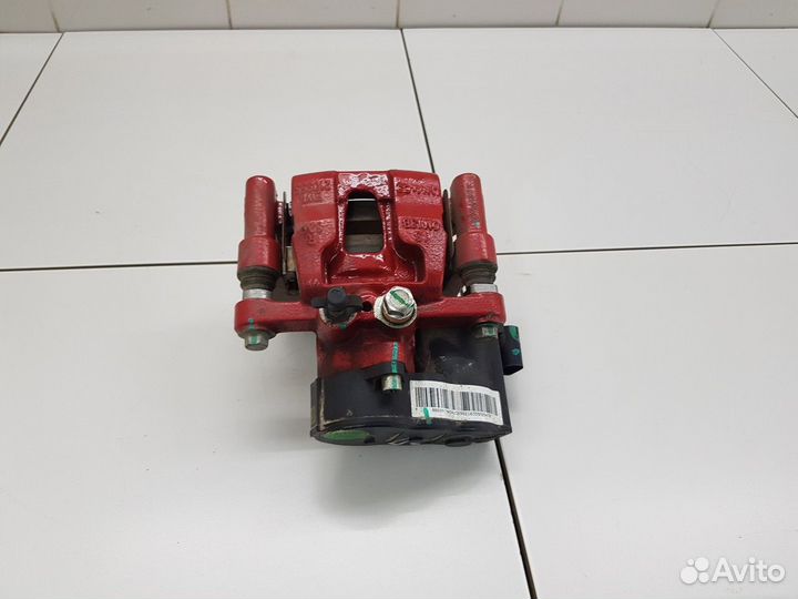 Суппорт задний правый (Geely Coolray)