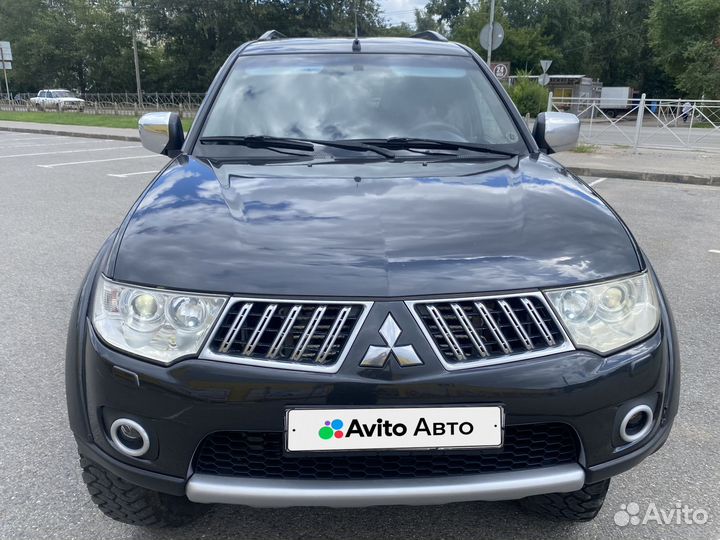 Mitsubishi Pajero Sport 2.5 AT, 2011, 215 000 км