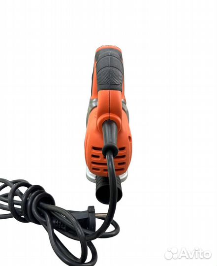 Лобзик Black+Decker BES610