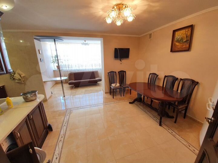 3-к. квартира, 136 м², 4/6 эт.