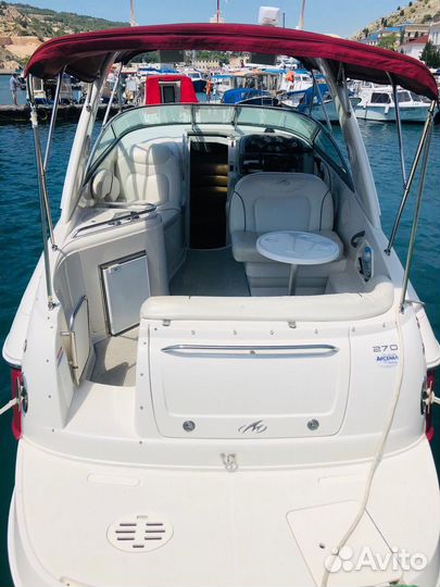 Monterey 270