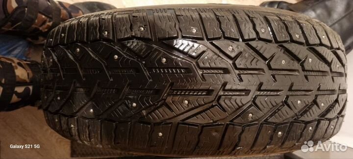 Tigar Ice 205/55 R16