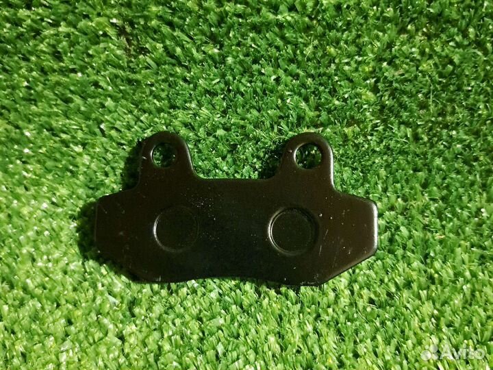 Тормозные колодки на скутер