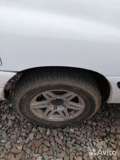 Suzuki Escudo 1.6 AT, 1997, 150 000 км