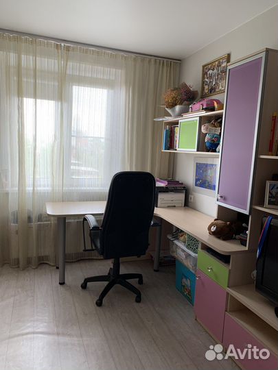 Набор детской мебели бу