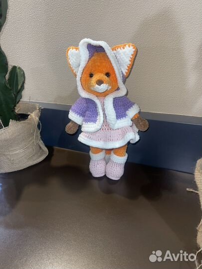 Вязаная лисичка