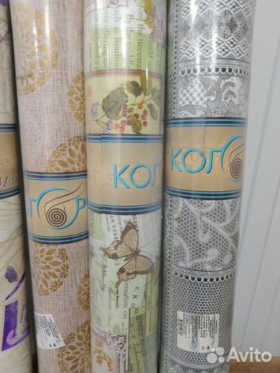 Клеенка на стол 3000 т. Рулон