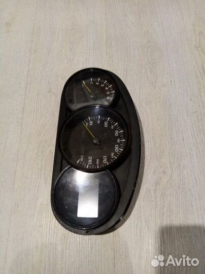 Панель приборов Приборная Щиток Доска Renault mega