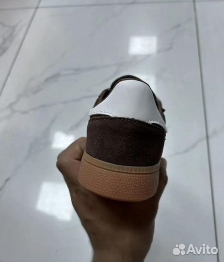 Кроссовки adidas spezial