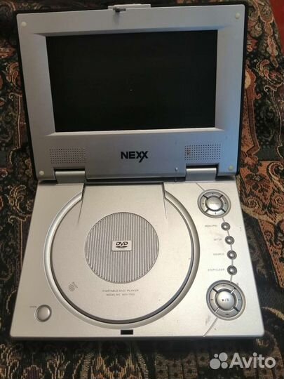Портативный видеопроигрыватель